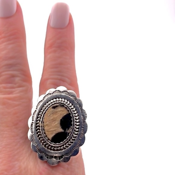 Prairie GROVE LEOPARD SILVERTONE RING - Picture 4 of 4
